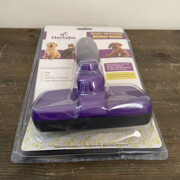 Hertzko Self Cleaning Slicker Pet Brush Dogs Cats Purple New with box damage - Picture 3 of 3
